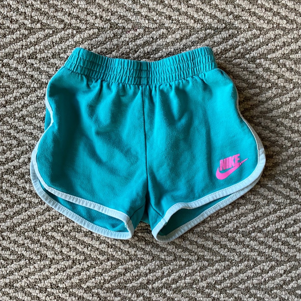 Nike girl’s shorts